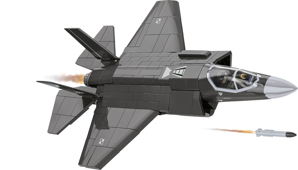 COBI 5904 - F-35A LIGHTNING II "HUSARZ" (PRE-COMMANDE)