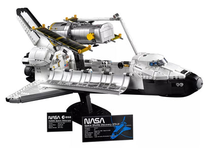 LEGO 10283 - NASA SPACE SHUTTLE DISCOVERY